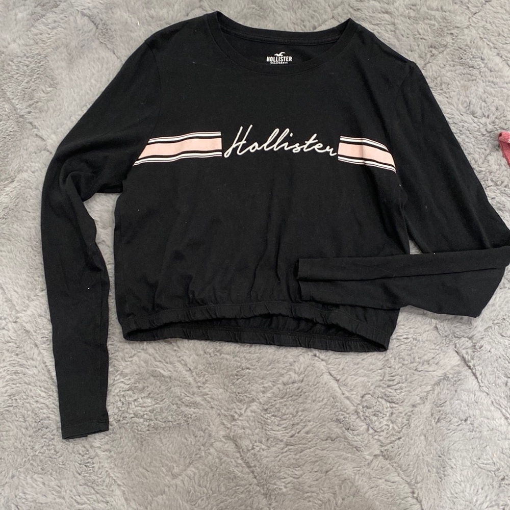 Hollister long sleeve tee